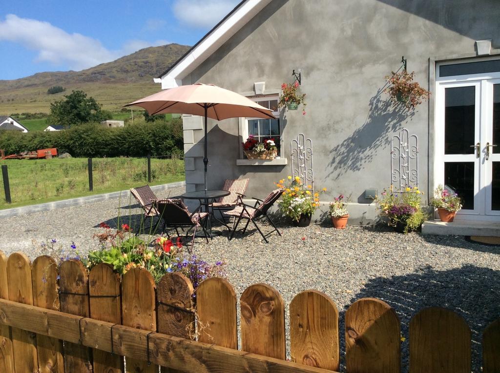 Glenvale Self Catering Guest House Riverstown  Exterior photo